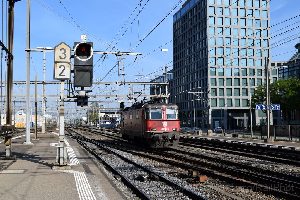 3910-0036-180516.jpg - SBB-CFF Re 4/4''' 11359 / Zürich-Altstetten 18.5.2016