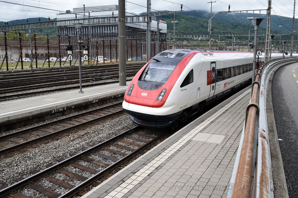 3927-0047-030616.jpg - SBB-CFF ICN RABDe 500.020 "Jeanne Hersch" / Olten 3.6.2016