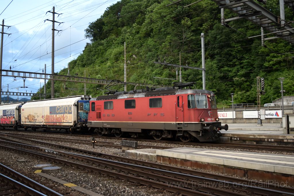 3933-0011-030616.jpg - SBB-CFF Re 4/4''' 11359 / Olten 3.6.2016