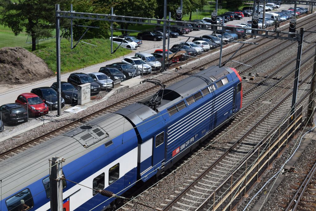 3942-0021-060616.jpg - SBB-CFF Re 450.088-0 "Wangen SZ" / Zürich-Mülligen (Hermetschloobrücke) 6.6.2016