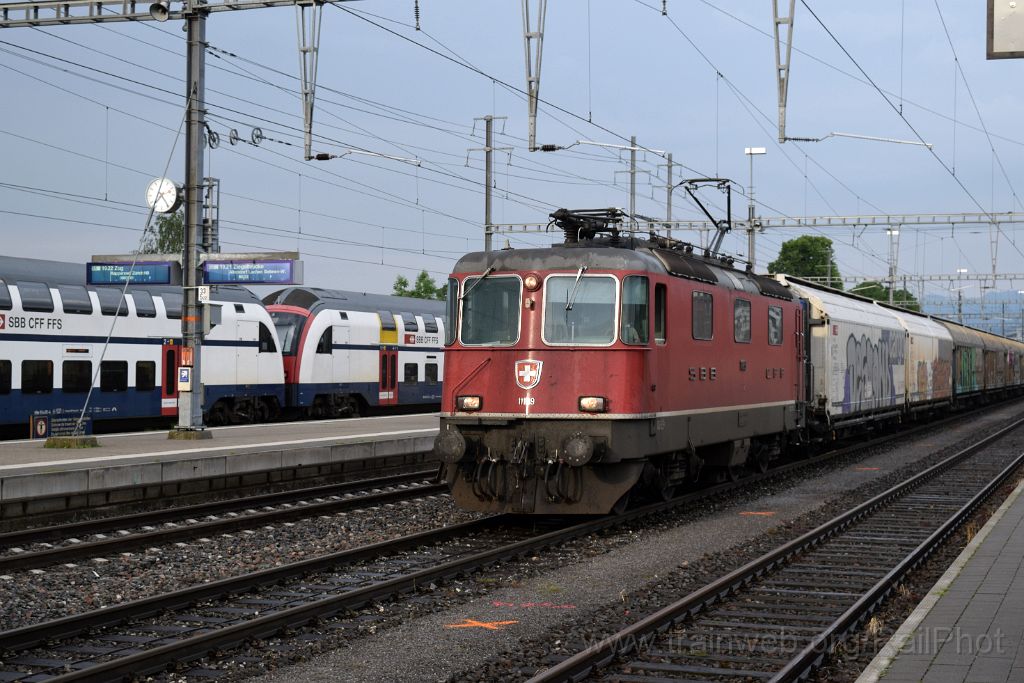 3953-0006-070616.jpg - SBB-CFF Re 4/4'' 11189 / Pfäffikon SZ 7.6.2016