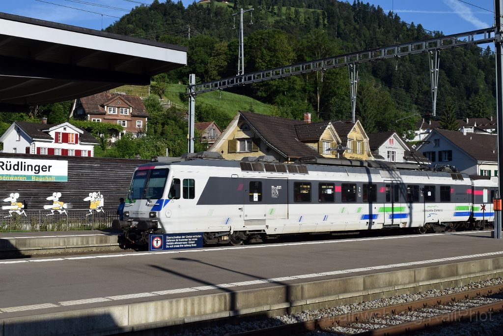 3965-0004-040716.jpg - SOB RBDe 561.081-1 / Wattwil 4.7.2016