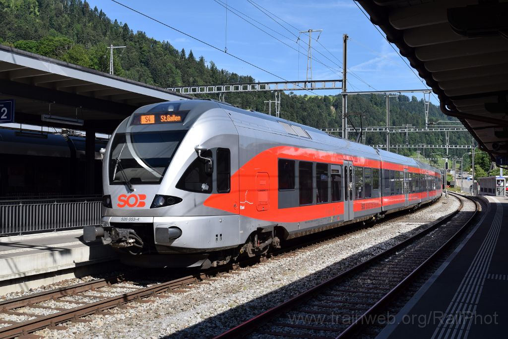 3966-0049-040716.jpg - SOB RABe 526.050-0 "Alvier" + RABe 526.053-4 "Etzel" / Wattwil 4.7.2016