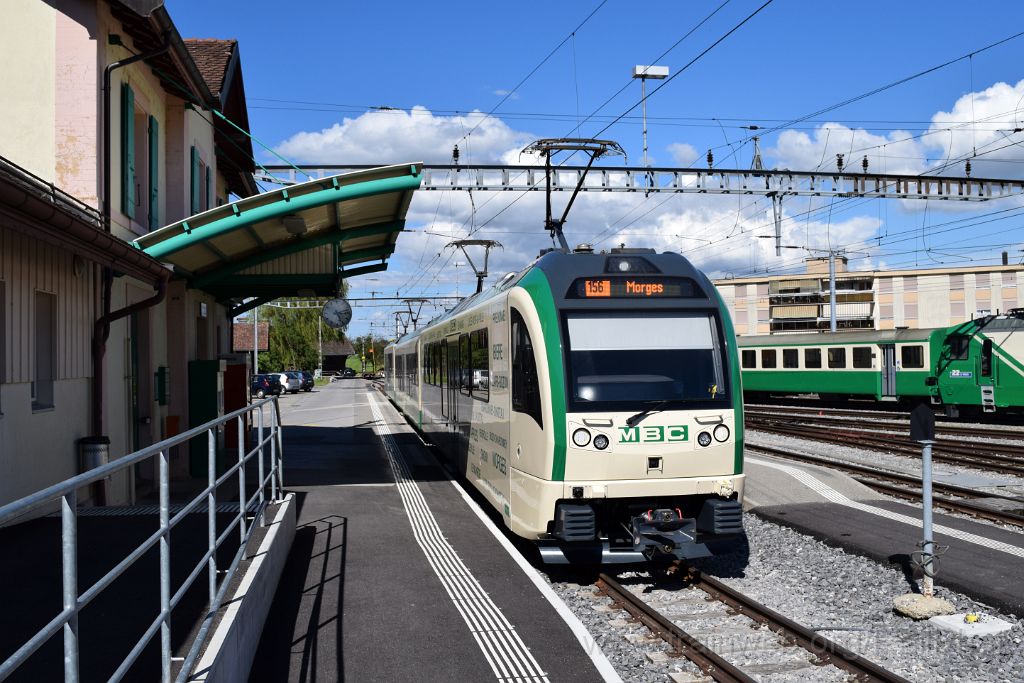 3970-0035-050716.jpg - MBC Be 4/4 37 + B 2068 + Be 4/4 36 / Bière 5.7.2016