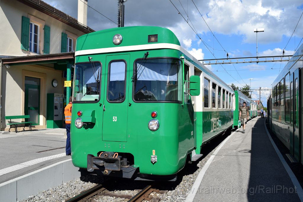 3971-0020-050716.jpg - MBC Bt 53 / Apples 5.7.2016