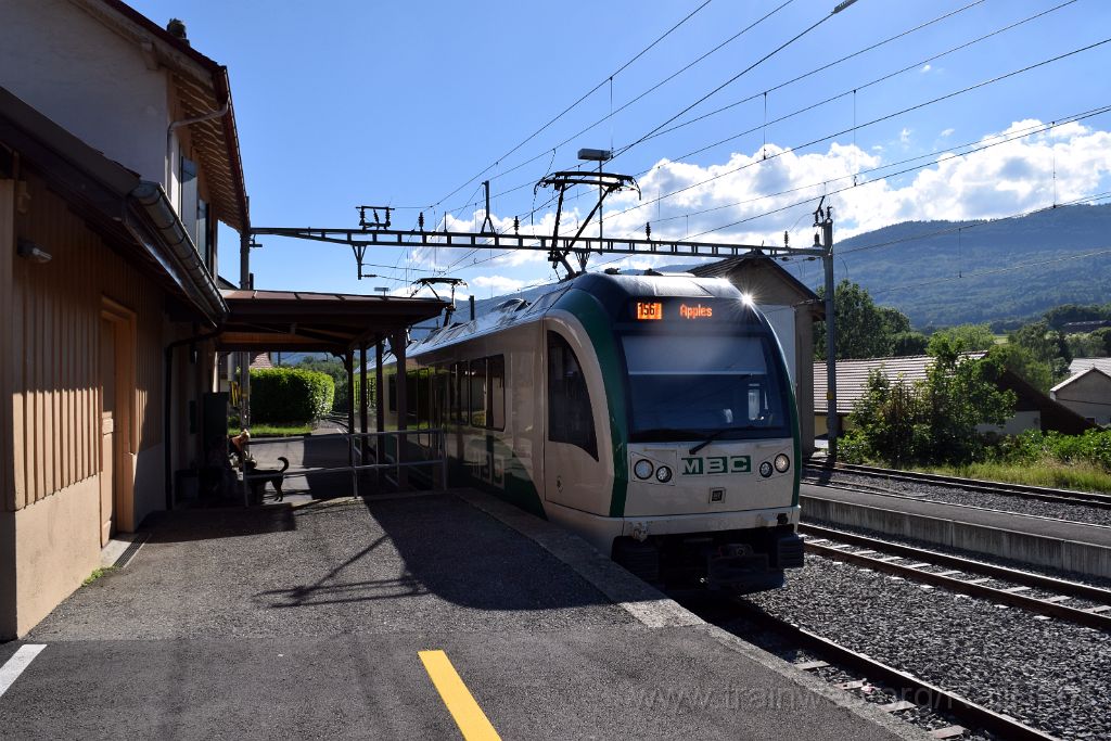 3971-0033-050716.jpg - MBC Be 4/4 31 + Be 4/4 38 / L'Isle Mont-la-Ville 5.7.2016