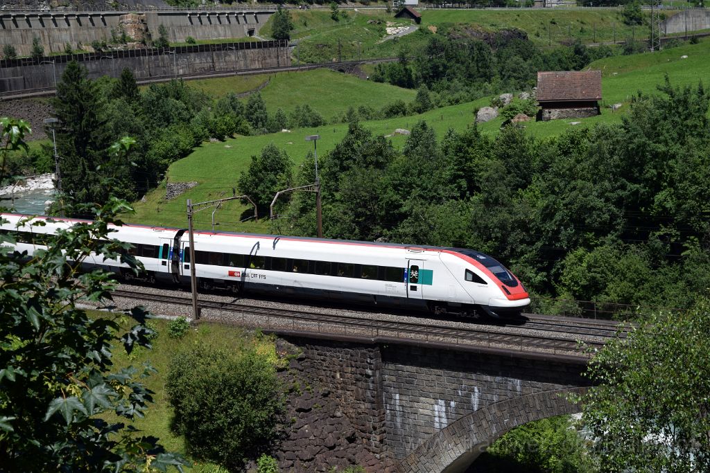 3976-0039-070716.jpg - SBB-CFF ICN RABDe 500.039 "Auguste Piccard" / Wattingen 7.7.2016