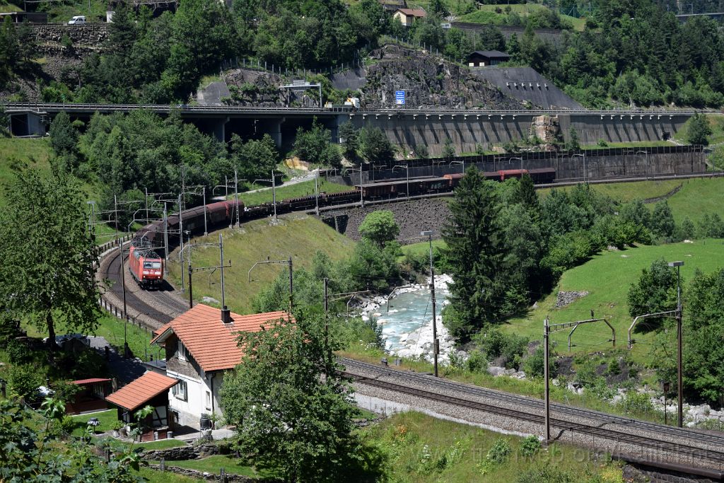 3981-0028-070716.jpg - DBAG 185.120-3 + 185.107-0 / Wattingen 7.7.2016