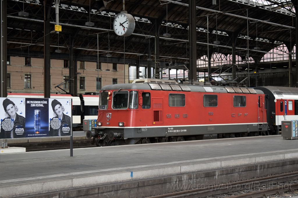3990-0021-080716.jpg - SBB-CFF Re 4/4'' 11136 / Basel SBB 8.7.2016