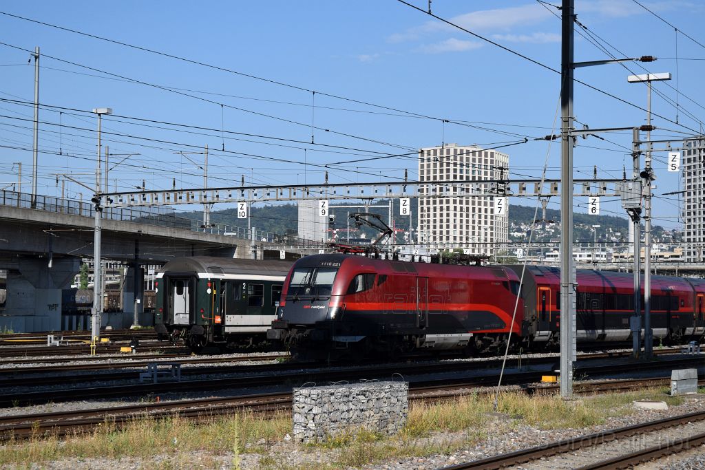 4001-0011-100716.jpg - ÖBB 1116.221 / Zürich-Herdern 10.7.2016