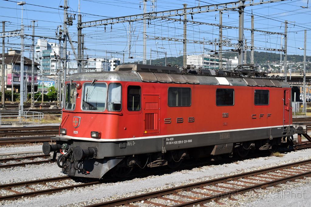 4001-0042-100716.jpg - SBB-CFF Re 4/4'' 11129 / Zürich-Güterbahnhof 10.7.2016