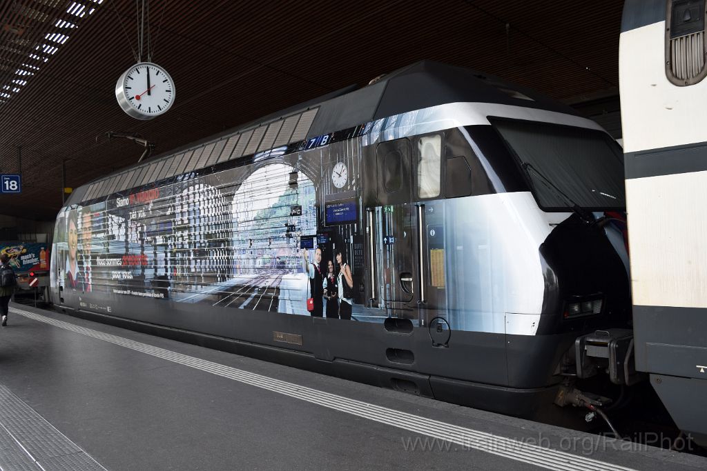 4005-0039-110716.jpg - SBB-CFF Re 460.028-4 "Seetal" / Zürich HB 11.7.2016