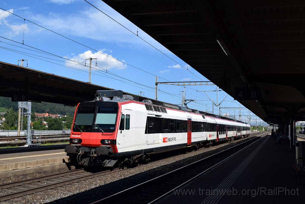 4017-0038-180716.jpg - SBB-CFF RBDe 560.263-6 / Killwangen-Spreitenbach 18.7.2016