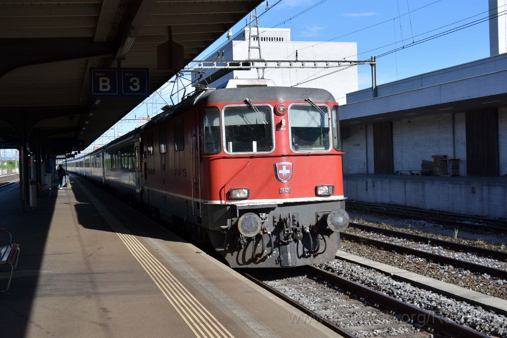 4021-0013-180716.jpg - SBB-CFF Re 4/4'' 11136 / Killwangen-Spreitenbach 18.7.2016
