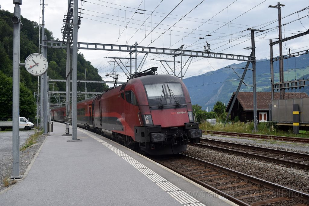 4060-0022-310716.jpg - ÖBB 1116.218 "Spirit of Zürich" / Mühlehorn 31.7.2016