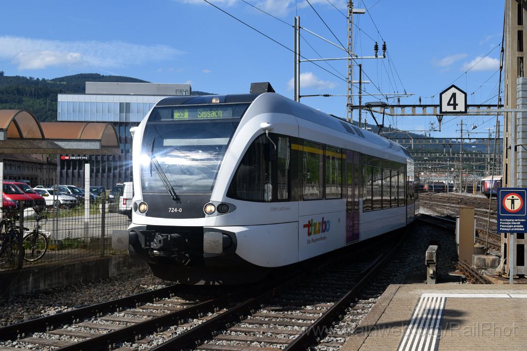 4078-0008-030816.jpg - Thurbo RABe 526.724-0 "Conny-Land" / Olten 3.8.2016
