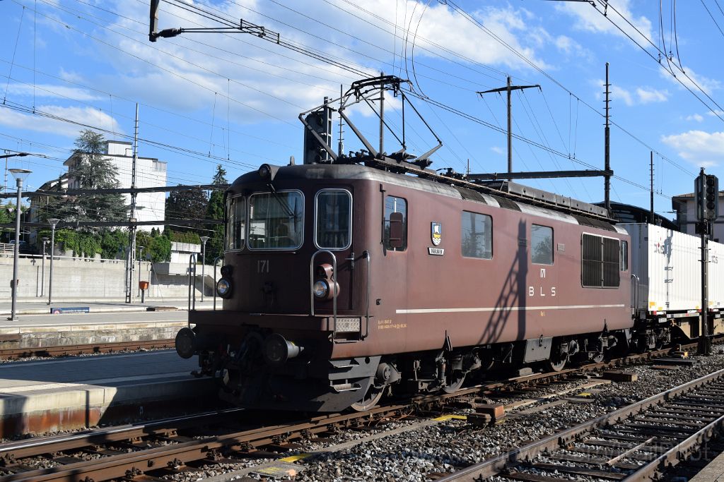 4082-0048-030816.jpg - BLS Re 4/4 171 "Därligen" / Olten 3.8.2016
