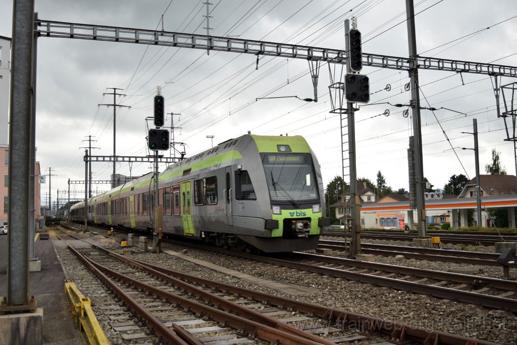 4104-0035-290816.jpg - BLS RABe 535.105-1 + RABe 535.114-3 / Gümligen 29.8.2016