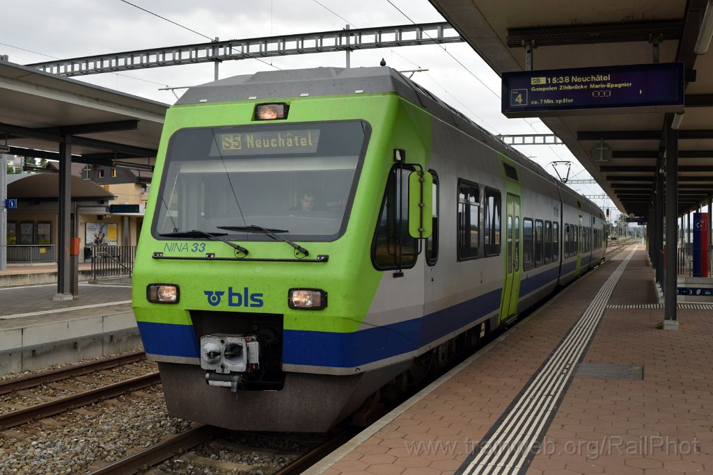 4106-0048-290816.jpg - BLS RABe 525.033-7 "Wankdorf" / Ins 29.8.2016