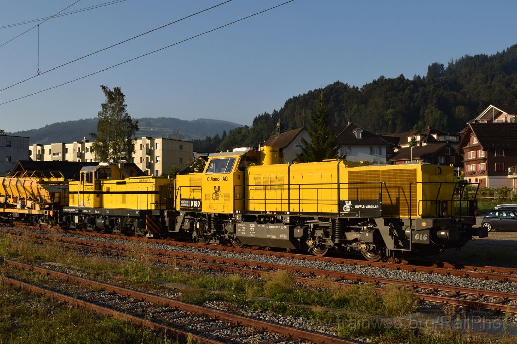 4112-0038-310816.jpg - Vanoli Em 847.909-9 + Em 847.855-4 "Lok Meggen" / Wattwil 31.8.2016