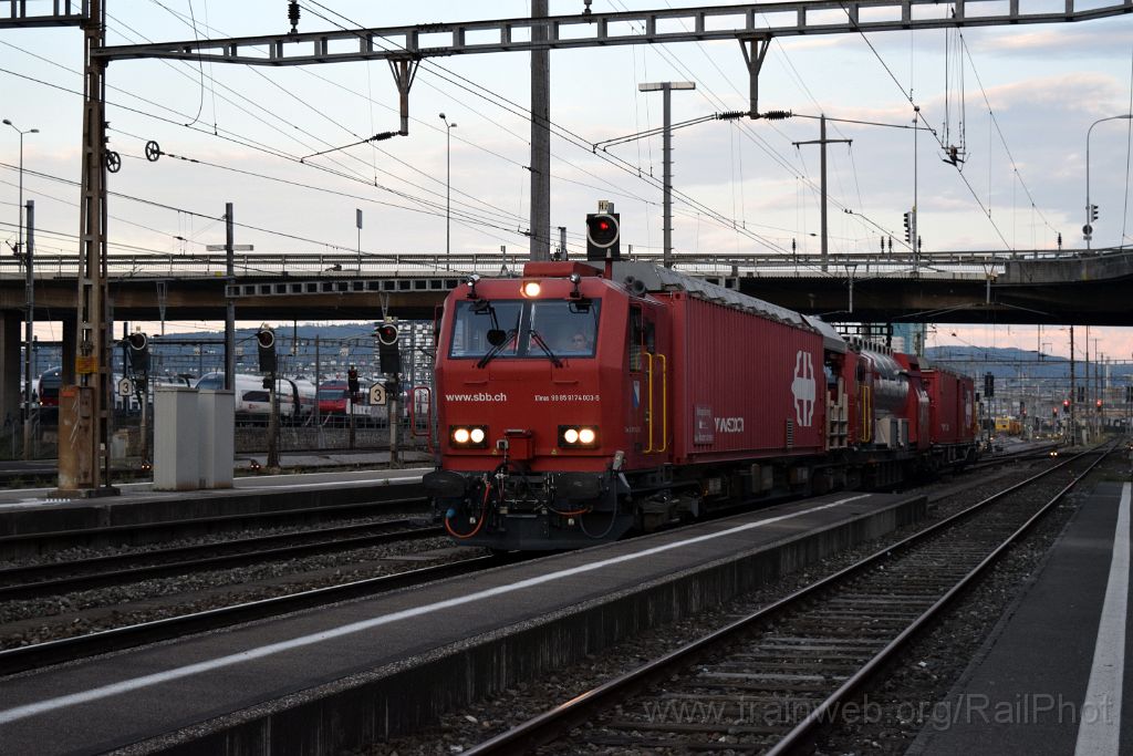 4122-0028-310816.jpg - SBB-CFF LRZ003 "Zürich" / Zürich-Altstetten 31.8.2016
