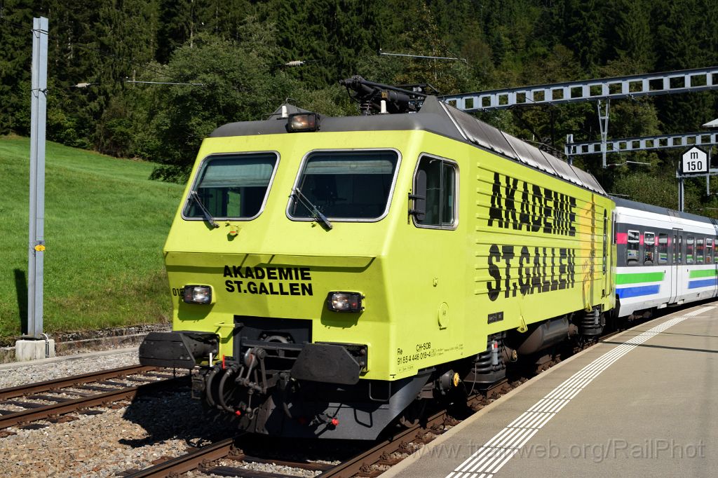 4125-0047-120916.jpg - SOB Re 446.018-4 "Akademie St.Gallen" / Biberbrugg 12.9.2016