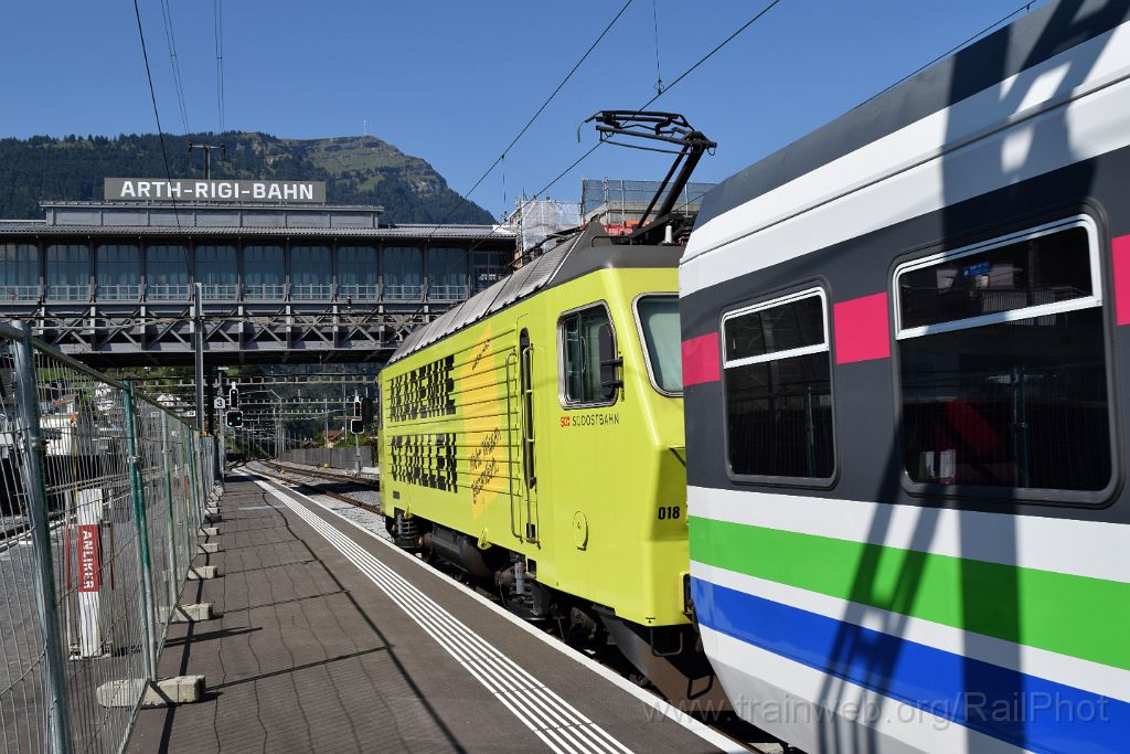 4125-0050-120916.jpg - SOB Re 446.018-4 "Akademie St.Gallen" / Arth-Goldau 12.9.2016