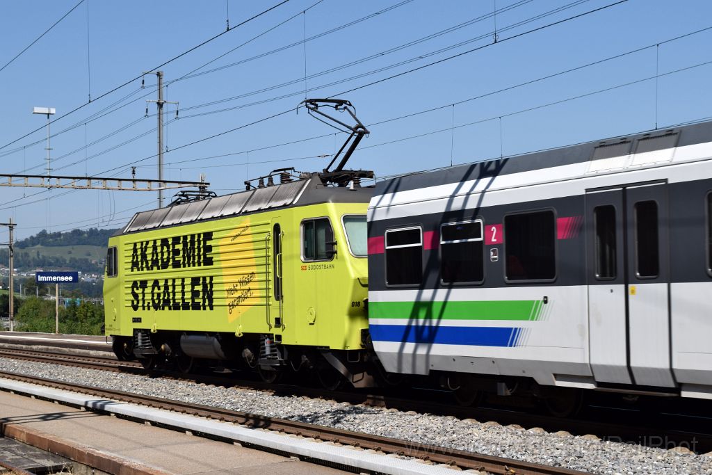 4127-0032-120916.jpg - SOB Re 446.018-4 "Akademie St.Gallen" / Immensee 12.9.2016