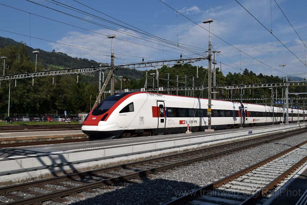 4134-0002-120916.jpg - SBB-CFF ICN RABDe 500.011 "Blaise Cendrars" / Arth-Goldau 12.9.2016