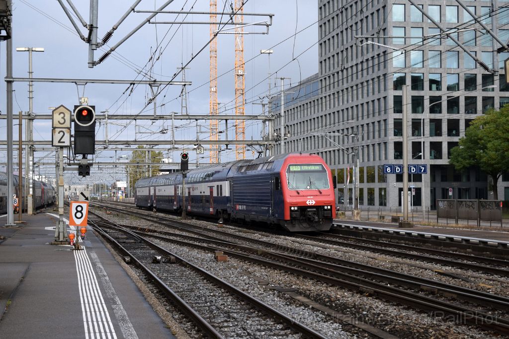 4227-0039-181016.jpg - SBB-CFF Re 450.087-2 "Zell ZH" / Zürich-Altstetten 18.10.2016