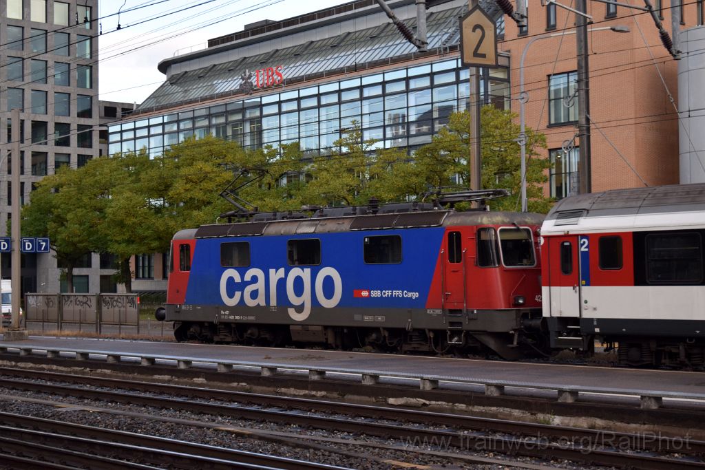 4232-0011-201016.jpg - SBB-CFF Re 421.383-1 / Zürich-Altstetten 20.10.2016