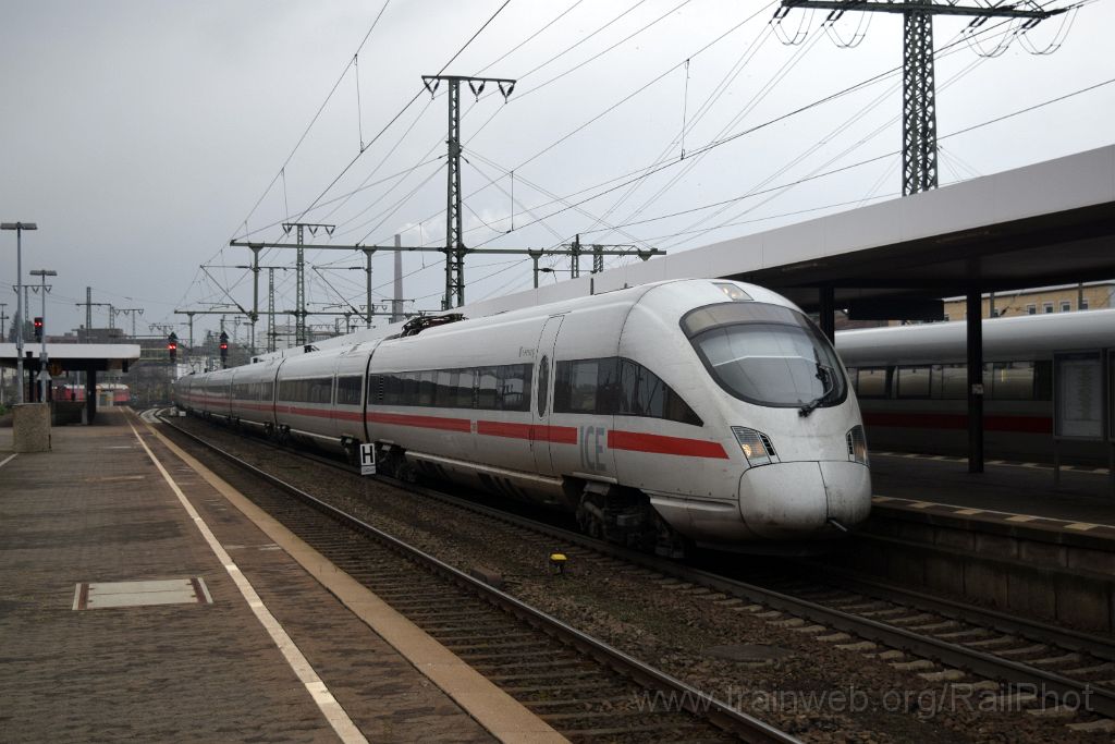 4249-0043-111116.jpg - ÖBB 4011.591-7 "Salzburg" / Fulda Hbf 11.11.2016