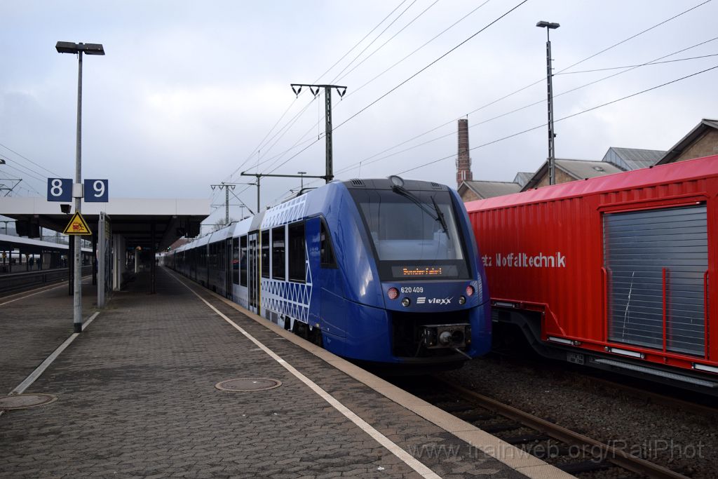 4251-0004-111116.jpg - vlexx 620.409 / Fulda Hbf 11.11.2016