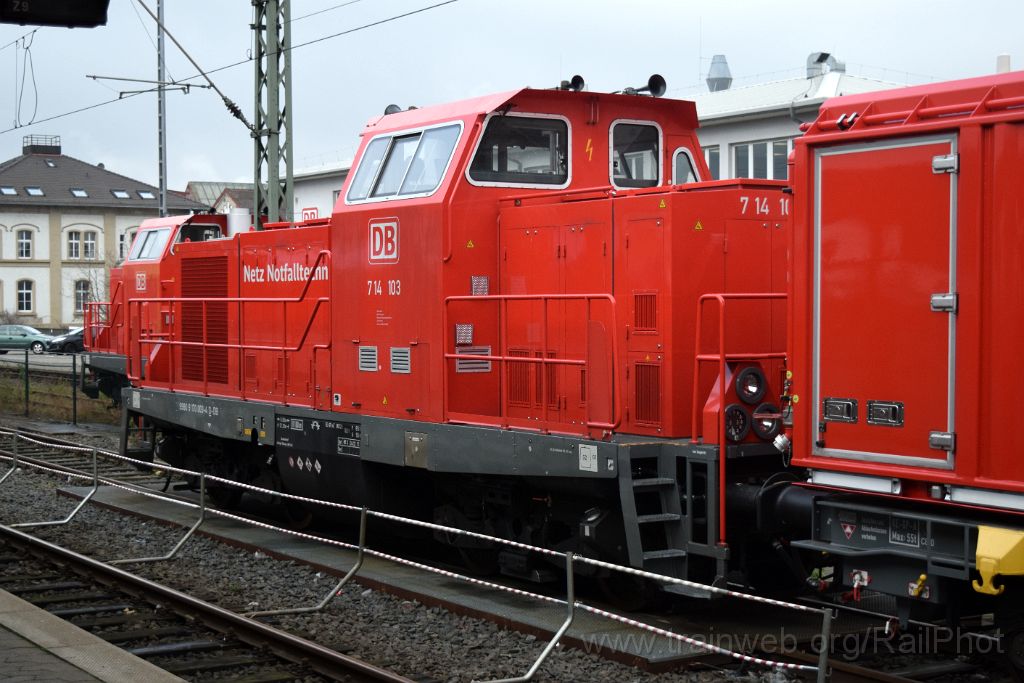 4251-0025-111116.jpg - DBAG 714.103 / Fulda Hbf 11.11.2016