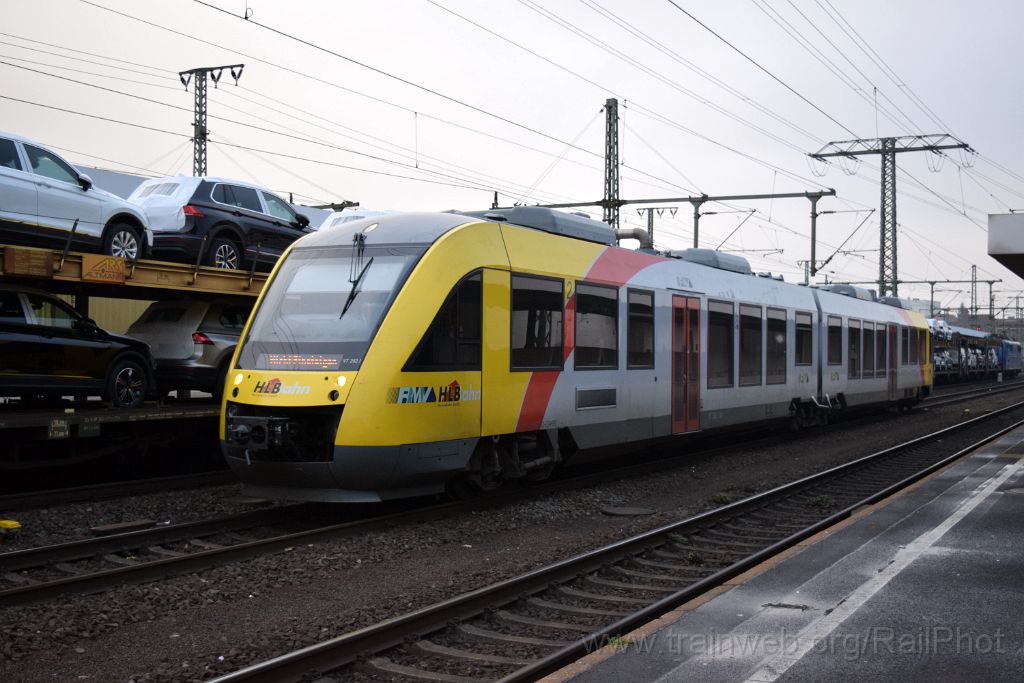 4255-0036-111116.jpg - HLB VT 282.1 / Fulda Hbf 11.11.2016