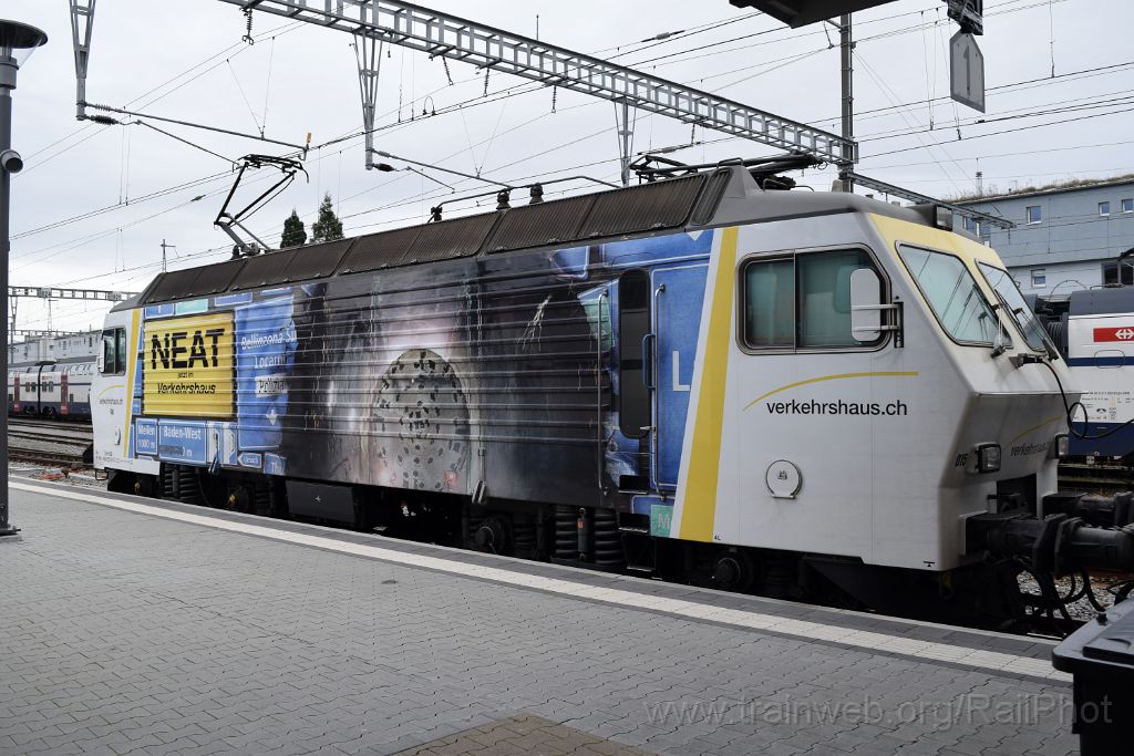 4263-0013-131116.jpg - SOB Re 446.015-0 "NEAT im Verkehrshaus" / Rapperswil 13.11.2016