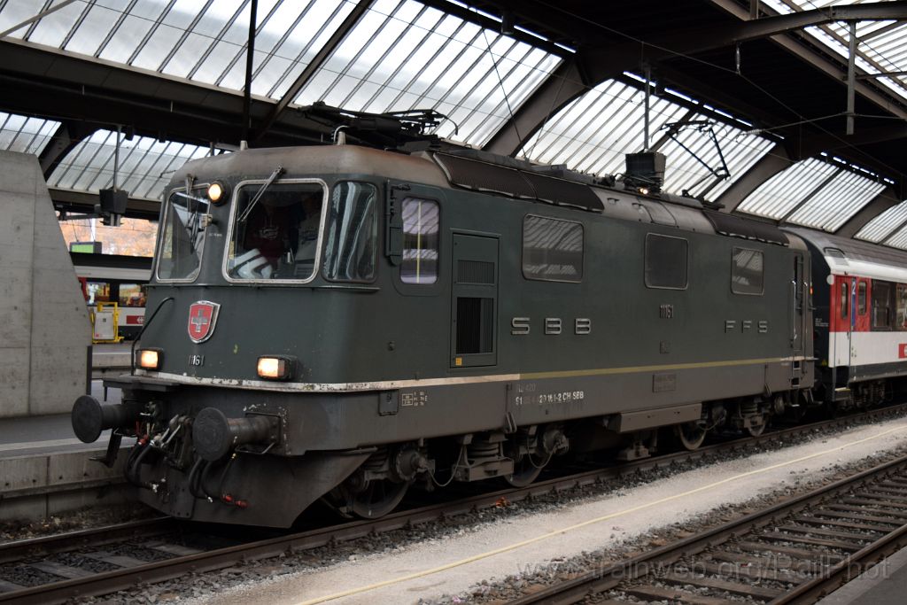 4265-0038-131116.jpg - SBB-CFF Re 4/4" 11161 / Zürich HB 13.11.2016