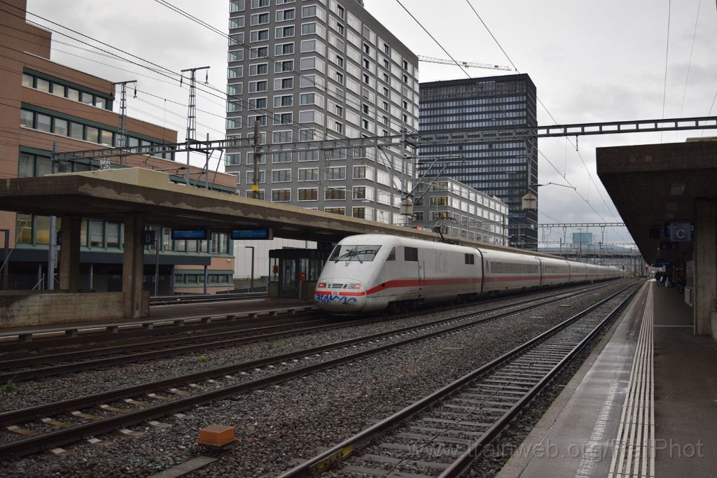 4275-0046-171116.jpg - DBAG ICE 401.079-9 / Zürich-Altstetten 17.11.2016