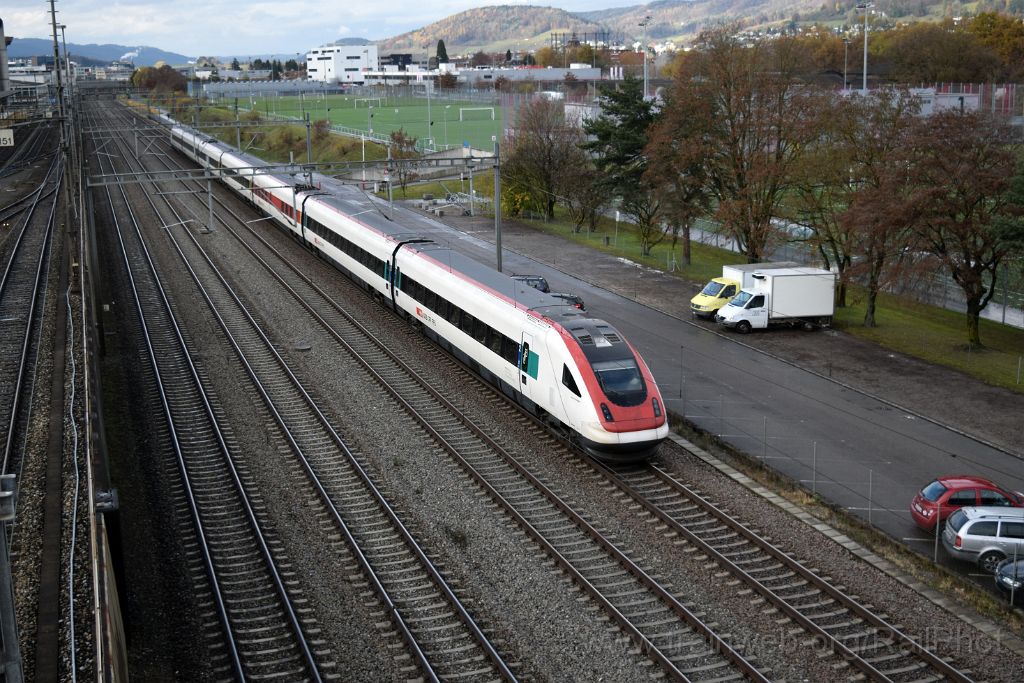 4279-0007-171116.jpg - SBB-CFF ICN RABDe 500.038-5 "Arthur Honegger" / Zürich-Mülligen (Hermetschloobrücke) 17.11.2016