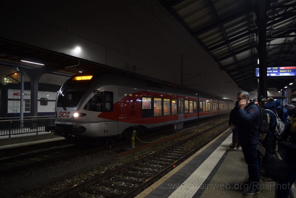 4282-0012-141216.jpg - SOB RABe 526.060-9 "Hundwiler Höhi" / Rapperswil 14.12.2016