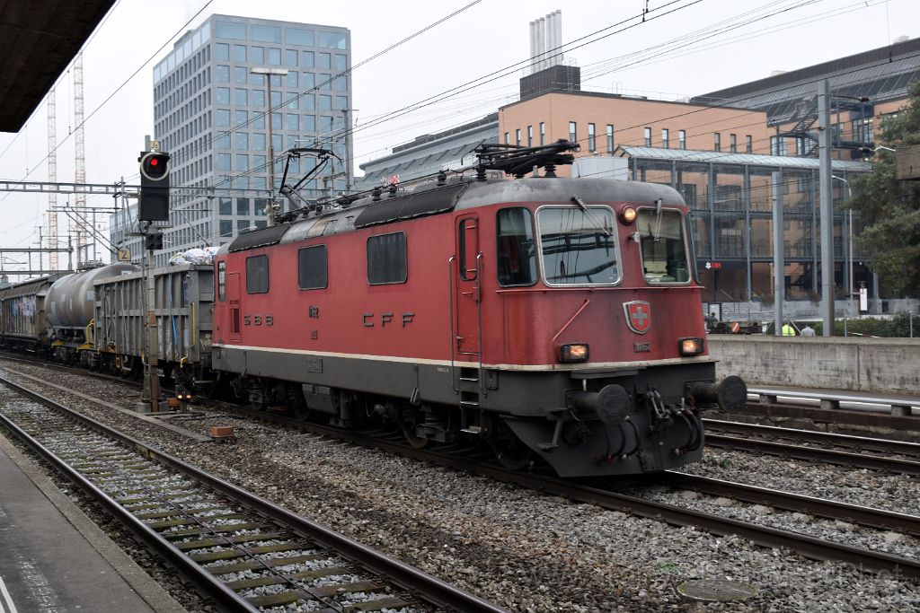 4282-0025-151216.jpg - SBB-CFF Re 4/4" 11162 / Zürich-Altstetten 15.12.2016