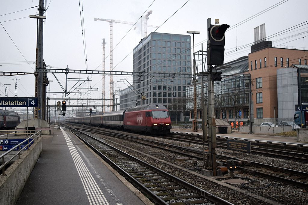 4282-0040-151216.jpg - SBB-CFF Re 460.047-4 "Maderanertal" / Zürich-Altstetten 15.12.2016