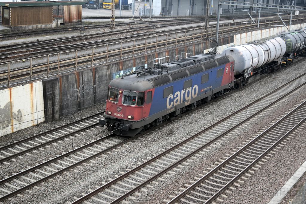 4283-0019-151216.jpg - SBB-CFF Re 620.086-9 "Hochdorf" / Zürich-Mülligen (Hermetschloobrücke) 15.12.2016