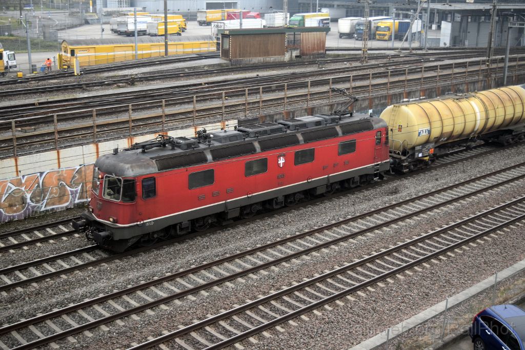 4285-0009-151216.jpg - SBB-CFF Re 6/6 11645 "Colombier" / Zürich-Mülligen (Hermetschloobrücke) 15.12.2016