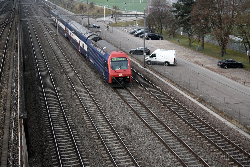 4290-0012-201216.jpg - SBB-CFF Re 450.009-6 "Hedingen" / Zürich-Mülligen (Hermetschloobrücke) 20.12.2016
