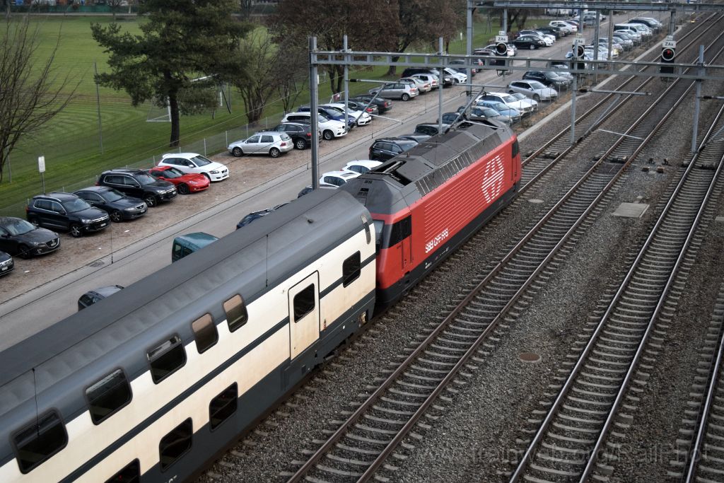 4290-0026-201216.jpg - SBB-CFF Re 460.030-0 "Säntis" / Zürich-Mülligen (Hermetschloobrücke) 20.12.2016