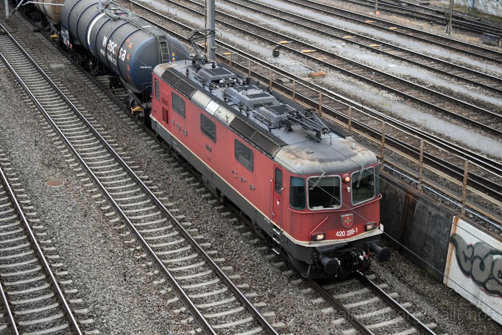 4291-0037-201216.jpg - SBB-CFF Re 4/4" 11289 / Zürich-Mülligen (Hermetschloobrücke) 20.12.2016