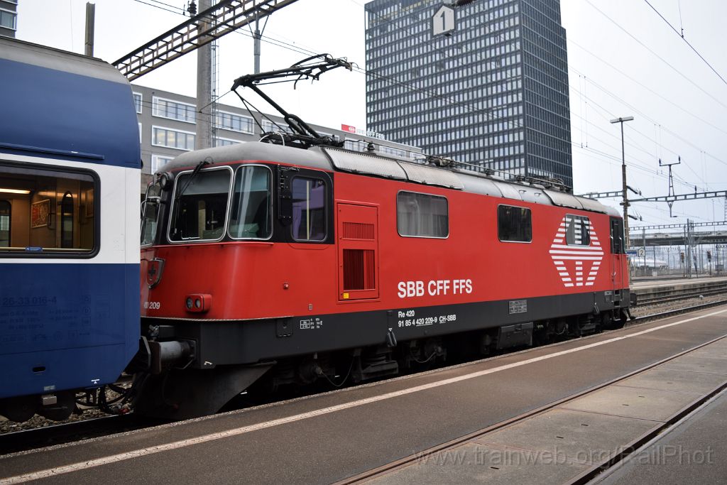 4294-0011-221216.jpg - SBB-CFF Re 420.209-9 / Zürich-Altstetten 22.12.2016