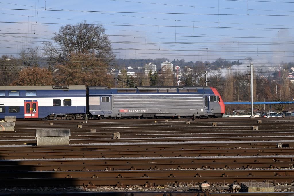 4294-0030-221216.jpg - SBB-CFF Re 450.057-5 "Dielsdorf" / Zürich-Mülligen 22.12.2016