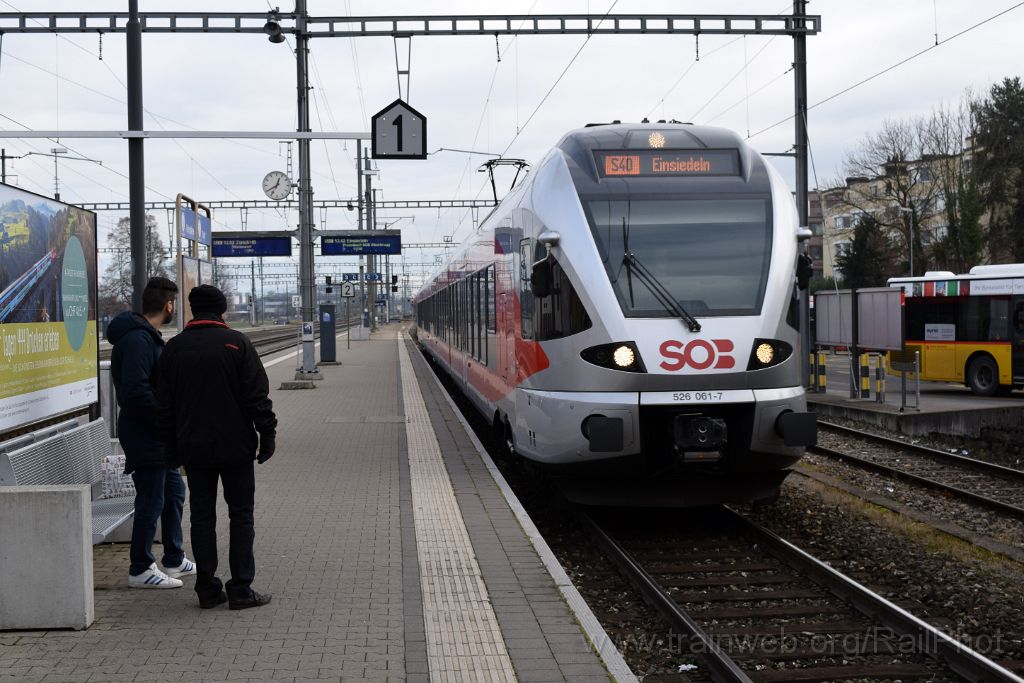 4298-0045-231216.jpg - SOB RABe 526.061-7 "Rigi Kulm" / Pfäffikon SZ 23.12.2016